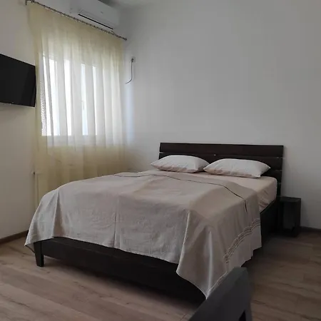 Dani Apartment *